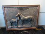 BRONZEN PLAQUETTE VAN PAARD MET VEULEN- KUNST OSKAR PFLUG, Verzamelen, Ophalen of Verzenden, Zo goed als nieuw, Paard, Overige typen