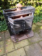 Open haard. Ijzer. Met boven en achter uitgang, Ophalen, Gebruikt, Vrijstaande haard, Houthaard