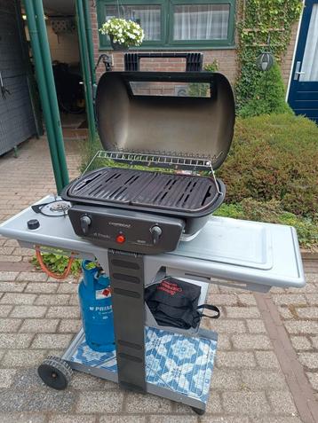 Gas barbecue beschikbaar voor biedingen