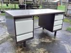Bureau, Ophalen, Gebruikt