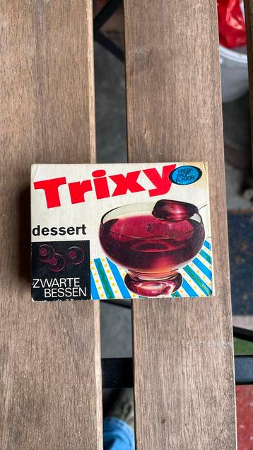 Oud pakje pudding van Trixy beschikbaar voor biedingen