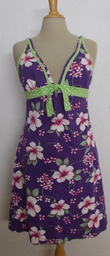 Paarse bloemen print jurk/strandjurk van Cyell! M beschikbaar voor biedingen