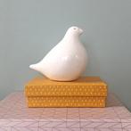 vintage wit porselein VOGEL beeld house bird Urban Jungle, Verzamelen, Beelden en Beeldjes, Ophalen of Verzenden, Gebruikt, Dier