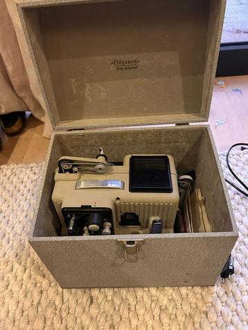 Vintage Eumig P8 8mm Filmprojector beschikbaar voor biedingen
