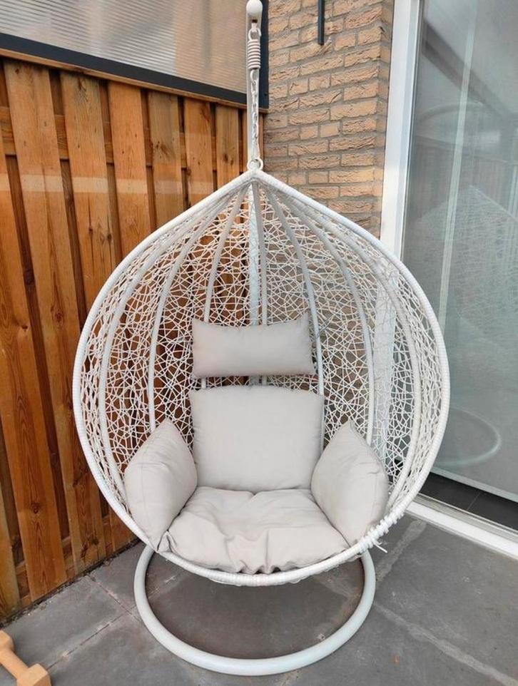XL Hangschommel Ei - Stevig!, Tuin en Terras, Tuinstoelen, Gebruikt, Wicker, Ophalen of Verzenden