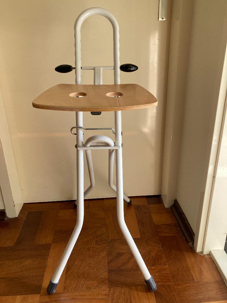 Brabantia strijkstoel, Huis en Inrichting, Stoelen, Ophalen, Wit, Zo goed als nieuw, Metaal