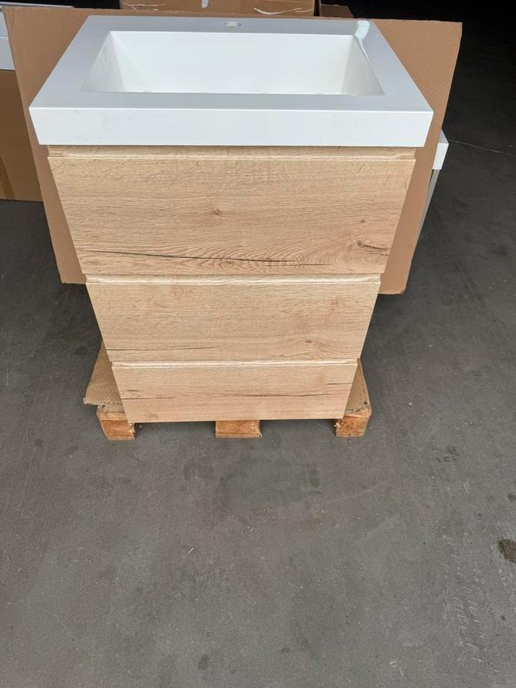 Moet weg! Badmeubel 60cm eik natuur met 3 lades en wastafel, Huis en Inrichting, Badkamer | Badtextiel en Accessoires, Nieuw, Ophalen