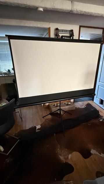 Celexon Beamerscherm met Tas - 184x102cm beschikbaar voor biedingen