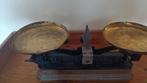 antieke balansweegschaal met koperen gewichten, Antiek en Kunst, Antiek | Gereedschap en Instrumenten, Ophalen of Verzenden