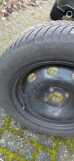 Winterbanden 185/60/15, Auto-onderdelen, Banden en Velgen, Ophalen, Gebruikt, 15 inch, Band(en)