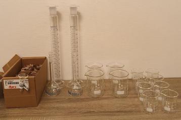 Set borosilicaat laboratoriumglas, nieuw, goedkoopste beschikbaar voor biedingen