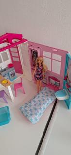 Barbie poppenhuis inklapbaar, Kinderen en Baby's, Speelgoed | Poppenhuizen, Ophalen, Zo goed als nieuw, Poppenhuis