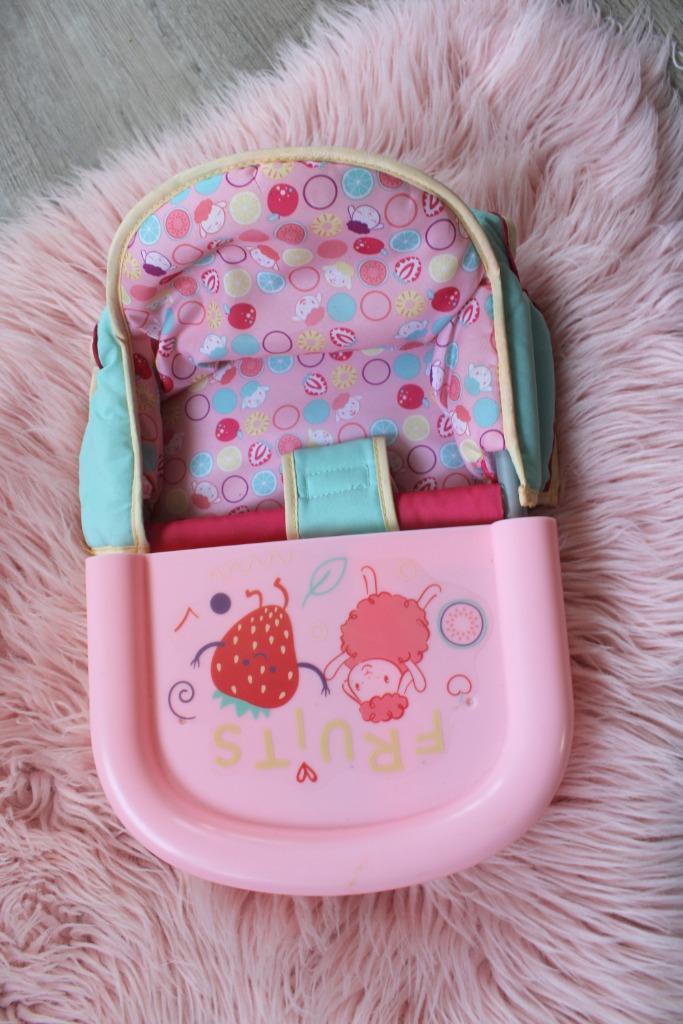 eetstoeltjes, pop Sally, beddengoed,knipjes,mutsjes schoenen, Kinderen en Baby's, Speelgoed | Poppen, Zo goed als nieuw, Babypop