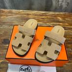 Hermes Chrypre Sandalen - Beige - Leer Maat 38 - Unisex, Ophalen of Verzenden, Nieuw, Beige, Slippers
