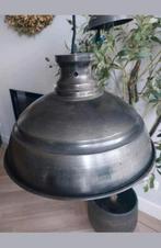 Te koop 2 hanglampen merk PTMD, Huis en Inrichting, Ophalen of Verzenden, Zo goed als nieuw
