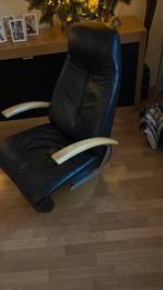 Draai Relax fauteuil modern zwart leder/licht eiken, Ophalen, 50 tot 75 cm