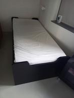 Eenpersoons bed 90 bij 180, met verstelbare lattenbodem en e, Huis en Inrichting, Slaapkamer | Bedden, 90 cm, Ophalen of Verzenden