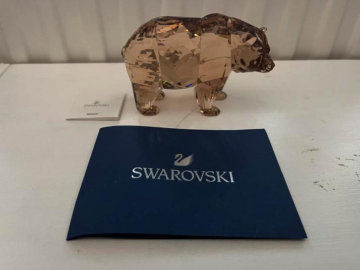 Swarovski SCS Jaarstuk 2017 Beer Arcadia, Verzamelen, Swarovski, Zo goed als nieuw, Figuurtje, Ophalen of Verzenden