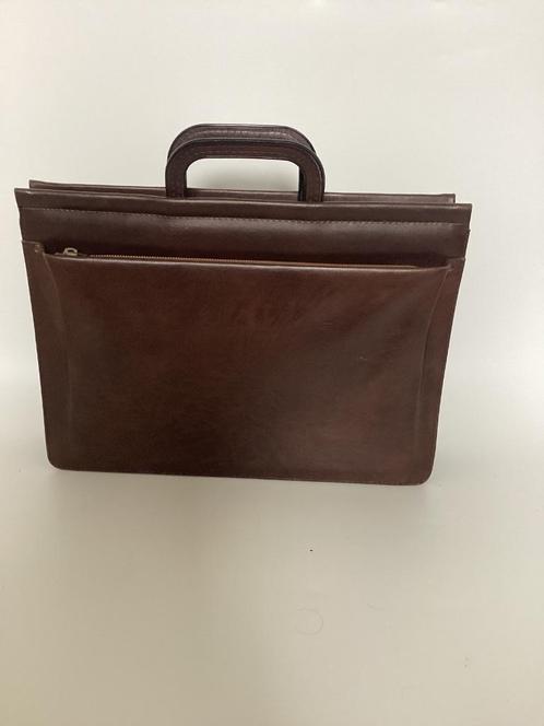 Akten tas puntgaaf, Sieraden, Tassen en Uiterlijk, Tassen | Schooltassen, Zo goed als nieuw, Aktetas of Boekentas, Leer, Ophalen of Verzenden