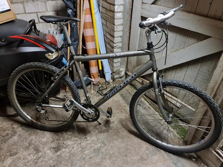 Raleigh Max mountainbike - 26 inch 3x8 speed, Fietsen en Brommers, Fietsen | Mountainbikes en ATB, Gebruikt, Heren, Overige merken