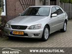 Lexus IS 200 Business Automaat/Youngtimer/PDC, Auto's, Lexus, Gebruikt, Zwart, Traction-control, 155 pk