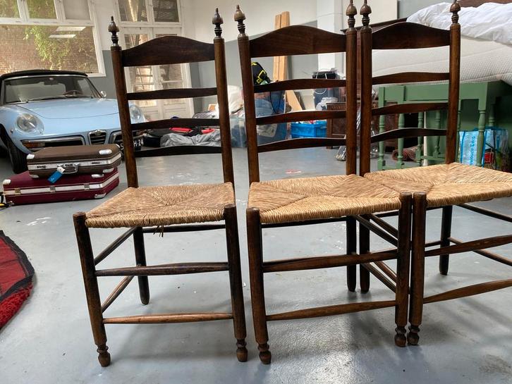 3 Antieke stoelen, Oud Hollands model, Huis en Inrichting, Stoelen, Gebruikt, Drie, Hout, Bruin, Ophalen of Verzenden