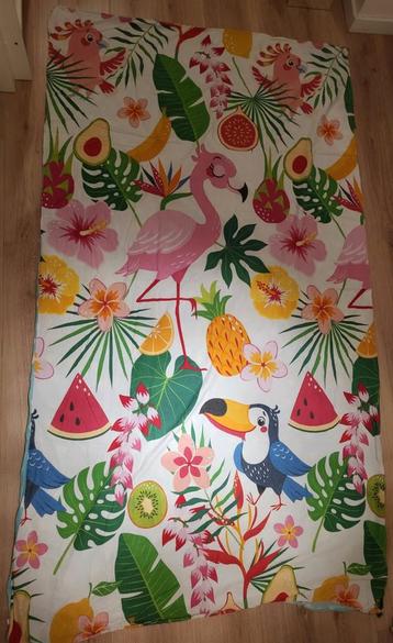 Tropische Dekbedovertrek met kussensloop. beschikbaar voor biedingen