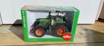 Siku Fendt 930 vario in doos, Hobby en Vrije tijd, Modelauto's | 1:32, Ophalen of Verzenden, Zo goed als nieuw, Tractor of Landbouw
