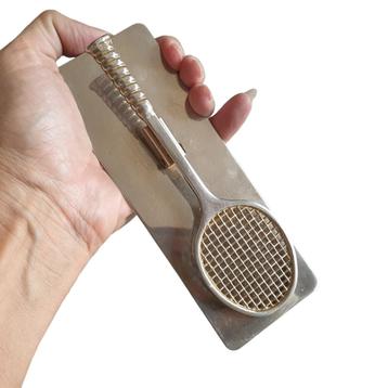 Tennisracket metalen clip briefhouder vintage  2506 beschikbaar voor biedingen