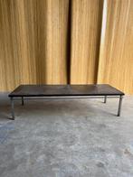 Vintage brutalist salontafel leistenen blad, Ophalen