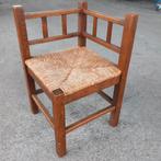 Eikenhouten rieten hoek stoeltje, Ophalen, Bruin, Zo goed als nieuw, Eén