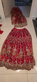 Prachtige indiase  Rode Lehenga met Dupatta, Maat 38/40 (M), Ophalen of Verzenden, Zo goed als nieuw, Rood