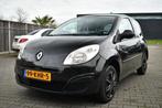 Renault Twingo 1.2 Authentique Airco NW Distributie|NW APK, Auto's, Gebruikt, 31 €/maand, 4 cilinders, Zwart