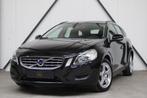 Volvo V60 1.6 T4 Momentum l 180 PK l Automaat l Xenon l Blue, Auto's, Volvo, 1596 cc, Gebruikt, Zwart, 4 cilinders