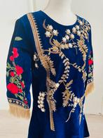 Koningsblauwe Velvet Jurk met Borduurwerk, Maat 38/40 (M), Nieuw, Boven de knie, Verzenden