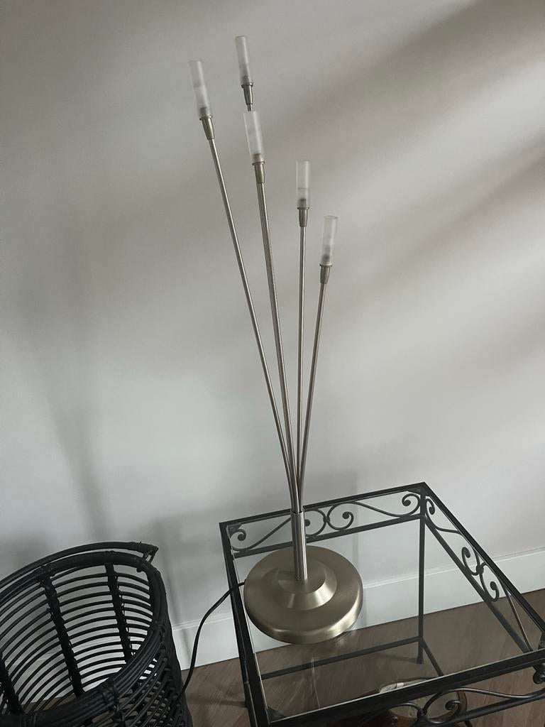 Strakke zilveren lamp met glazen kelkjes en dimmer, Ophalen of Verzenden, Nieuw, Glas, 150 tot 200 cm