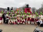 Carnavalspakken groep +- 30 volwassenen, Ophalen, Carnaval, Maat 46/48 (XL) of groter, Zo goed als nieuw