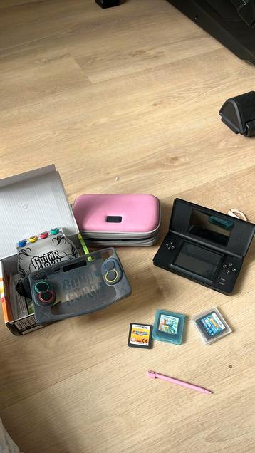 Nintendo DS lite beschikbaar voor biedingen