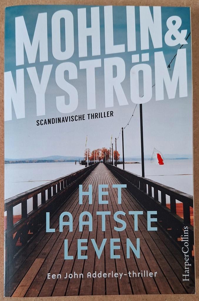 Het Laatste Leven. 475 pag., Boeken, Romans, Ophalen of Verzenden