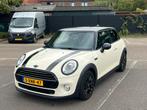 Mini 1.5 Cooper 2014 Wit, Auto's, Mini, Voorwielaandrijving, 136 pk, 4 stoelen, Leder en Stof