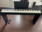 Piano Roland FP 30, Muziek en Instrumenten, Piano's, Ophalen, Zo goed als nieuw, Zwart