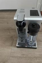 De Longhi Nespresso apparaat, Witgoed en Apparatuur, Koffiezetapparaten, Gebruikt, Espresso apparaat, Ophalen of Verzenden, Koffiepads en cups
