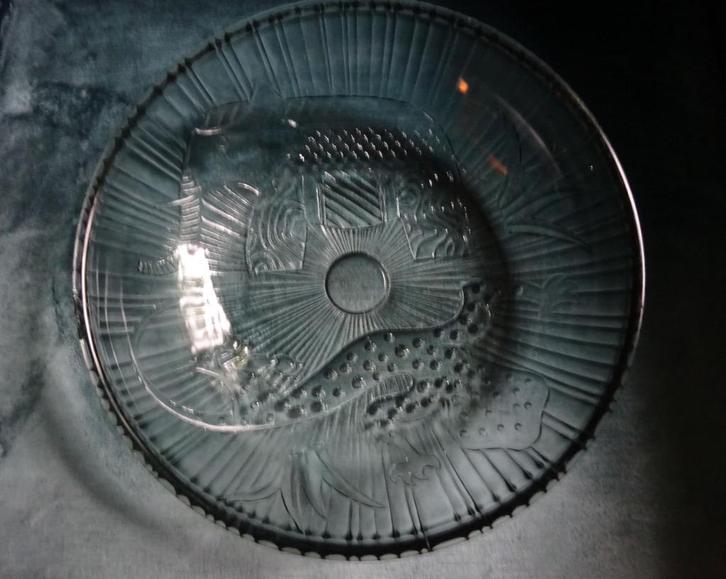 Andries Copier Leerdam: Persglazen schaal met 0a Olifant, Antiek en Kunst, Antiek | Glas en Kristal, Ophalen of Verzenden