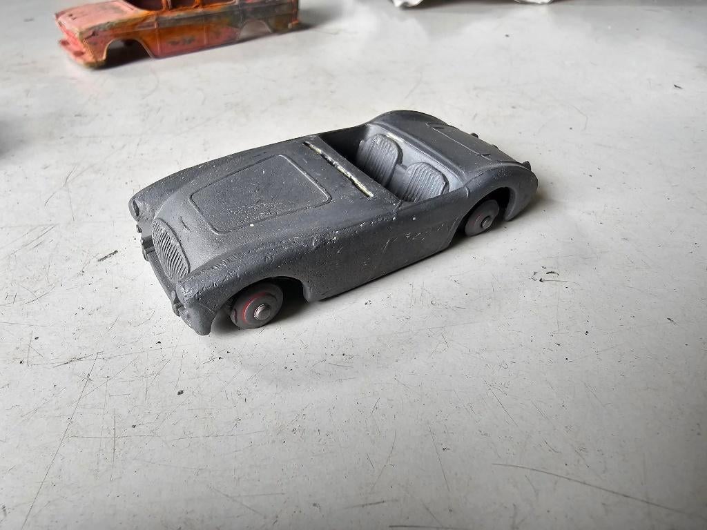 oud speelgoed dinky toys austin healey 3000, Ophalen of Verzenden
