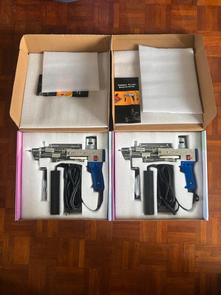 Tuftpistool - Werkt Goed! Set van 2, Hobby en Vrije tijd, Naaimachines en Toebehoren, Gebruikt, Toebehoren, Overige merken, Industrieel