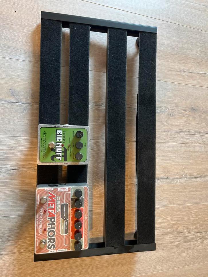 Basgitaar Effecten + Pedalboard - Electro-Harmonix, Muziek en Instrumenten, Effecten, Gebruikt, Distortion, Overdrive of Fuzz