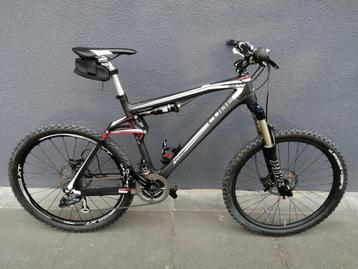 Mtb fully Cube 150 Carbon enduro 26" M/L beschikbaar voor biedingen