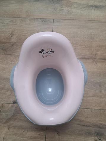 Mickey&Minnie kinder potje beschikbaar voor biedingen