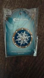 Winter Efteling 2022-2023 ijskristal, Verzamelen, Efteling, Ophalen of Verzenden, Nieuw, Button of Speldje