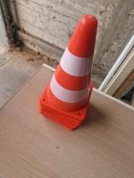 Voetbal Pilonnen / Verkeerskegels - 8 Stuks, Sport en Fitness, Voetbal, Ophalen of Verzenden